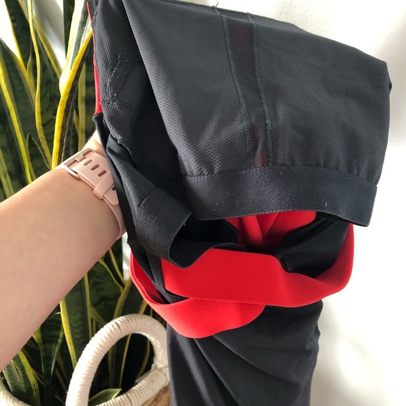 Lululemon Spin it to Win It Red Cross Back Tank - Picture 8 of 10